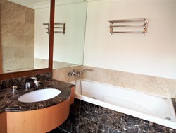Seng Yong Villas (D14), Terrace #170707502